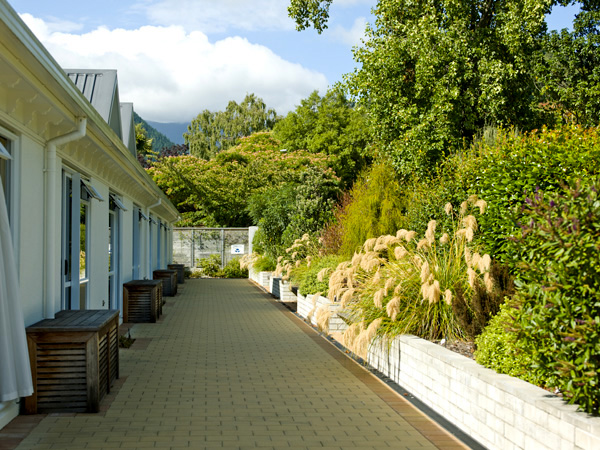 Manuka Street